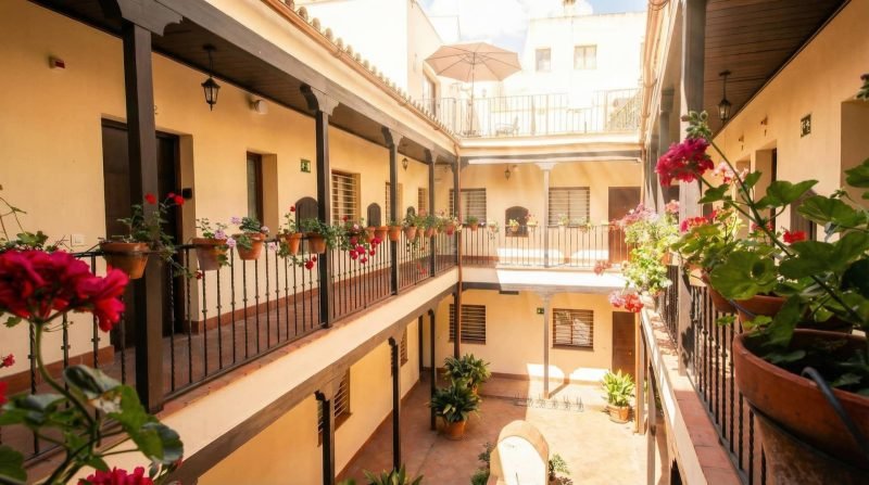 Patio de Lumbreras, patio