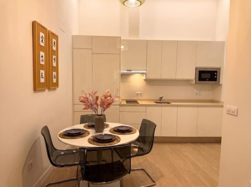 Puerta a la Calle Betis, apartamento en Sevilla